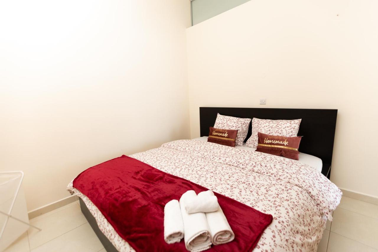 شقة Promenade Seaview Heaven لارنكا المظهر الخارجي الصورة